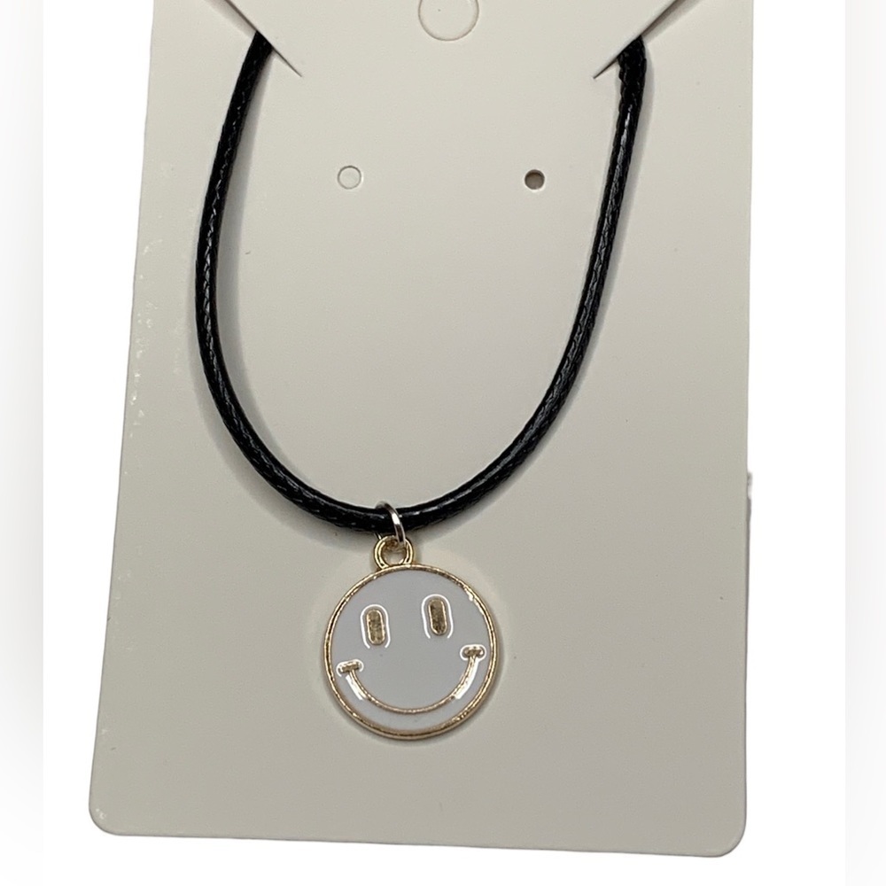 Smiley face necklace